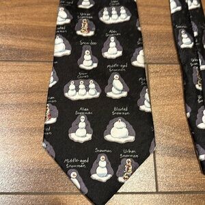 Novelty snowman necktie